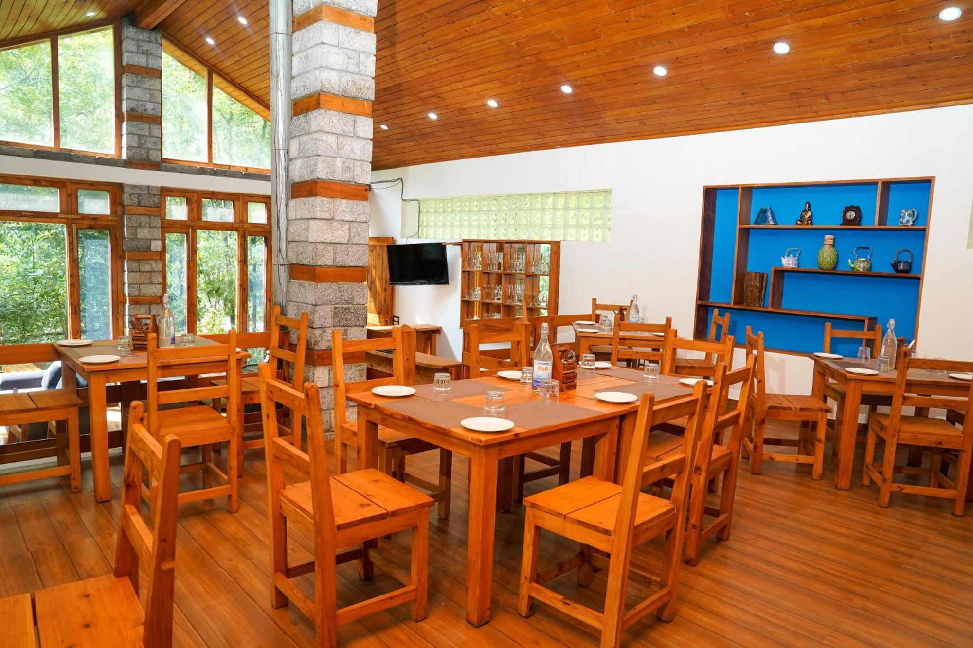 Hotel Zone Connect By The Park, Manali Exterior foto